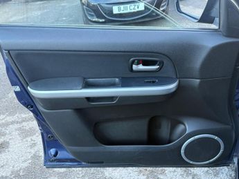 Suzuki Grand Vitara 2.0 16V Auto 4WD Euro 4 5dr