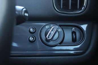 MINI Countryman 1.5 Cooper Classic Steptronic Euro 6 (s/s) 5dr