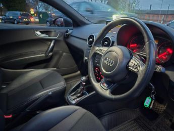Audi A1 1.4 TFSI S line S Tronic Euro 5 (s/s) 3dr