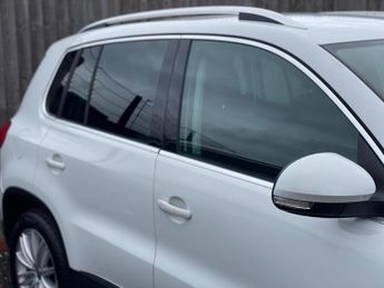 Volkswagen Tiguan 2.0 TDI BlueMotion Tech Match Edition DSG 4WD Euro 6 (s/s) 5dr