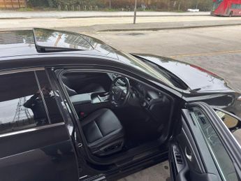 Lexus ES 2.5 300h Premium Edition Saloon 4dr Petrol Hybrid E-CVT Euro 6 (