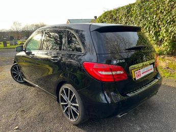 Mercedes-Benz B Class 1.8 B200 CDI BlueEfficiency Sport 7G-DCT Euro 5 (s/s) 5dr