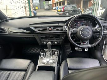 Audi A6 Saloon 3.0 TDI V6 Black Edition S Tronic quattro Euro 6 (s/s) 4dr