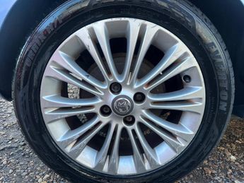 Vauxhall Corsa 1.4 16V SE Auto Euro 5 5dr