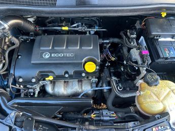 Vauxhall Corsa 1.4 16V SE Auto Euro 5 5dr