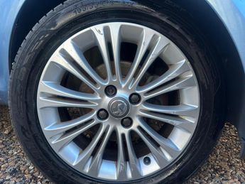 Vauxhall Corsa 1.4 16V SE Auto Euro 5 5dr