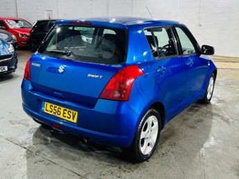 Suzuki Swift 1.5 GLX 5dr