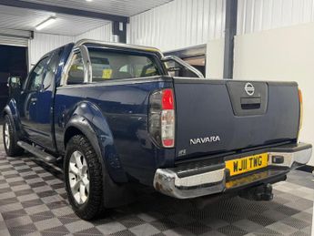 Nissan Navara 2.5 dCi Acenta King Cab Pickup 4WD Euro 4 4dr