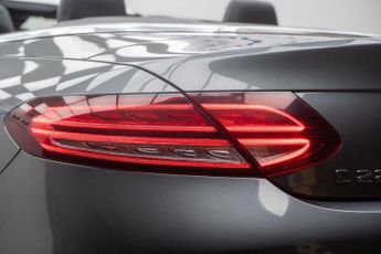 Mercedes-Benz C Class 2.0 C220d AMG Line (Premium) Cabriolet G-Tronic+ Euro 6 (s/s) 2d