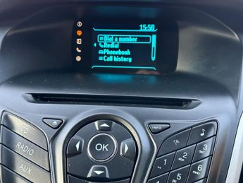 Ford Focus 1.6 Zetec Powershift Euro 5 5dr