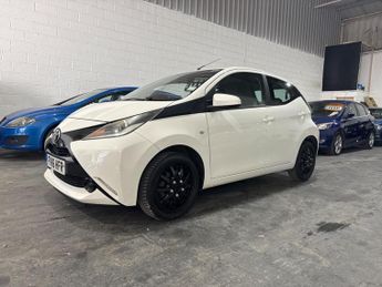 Toyota AYGO 1.0 VVT-i x-play Euro 6 5dr