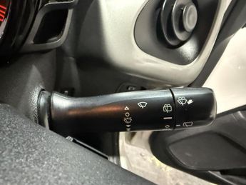 Toyota AYGO 1.0 VVT-i x-play Euro 6 5dr