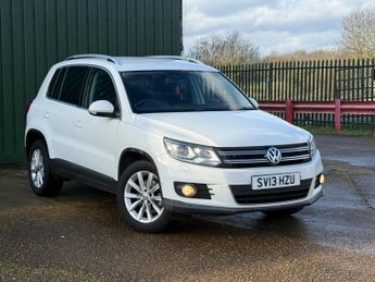 Volkswagen Tiguan 2.0 TDI BlueMotion Tech SE 4WD Euro 5 (s/s) 5dr