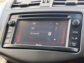 Toyota RAV4 2.2 D-CAT SR Auto 4WD Euro 5 5dr