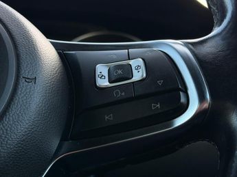 Volkswagen Golf 2.0 TDI BlueMotion Tech GTD DSG Euro 6 (s/s) 5dr