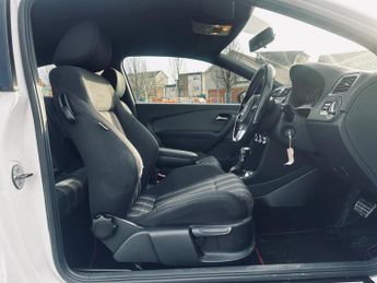 Volkswagen Polo 1.4 TSI GTI Hatchback 3dr Petrol DSG Euro 5 (180 ps)