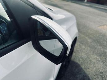 Volkswagen Polo 1.4 TSI GTI Hatchback 3dr Petrol DSG Euro 5 (180 ps)