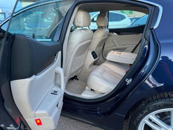 Maserati Ghibli 3.0D V6 ZF Euro 5 (s/s) 4dr