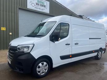 Renault Master 2.3 dCi 35 Business+ FWD LWB Medium Roof Euro 6 4dr