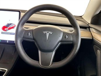 Tesla Model 3 Standard Range Plus Saloon 4dr Electric Auto RWD (241 bhp)