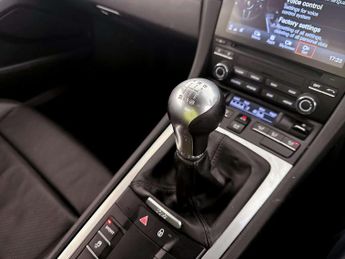 Porsche 718 Cayman 2.0T Coupe 2dr Petrol Manual Euro 6 (s/s) (300 ps)