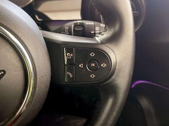 MINI Electric Hatch Cooper SE 32.6kWh Level 2 Hatchback 3dr Electric Auto (184 ps)