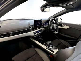 Audi A4 Avant 2.0 TFSI 40 S line Estate 5dr Petrol S Tronic Euro 6 (s/s) (190 