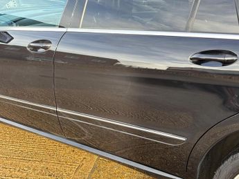 Mercedes-Benz R Class 3.0 R350L CDI G-Tronic+ 4WD Euro 5 5dr (7 seats)