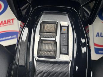 Peugeot 208 1.2 PureTech Allure Premium + EAT Euro 6 (s/s) 5dr