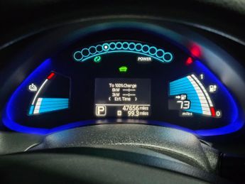 Nissan Leaf 24kWh Acenta+ Hatchback 5dr Electric Auto (107 bhp)