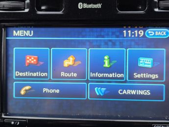 Nissan Leaf 24kWh Acenta+ Hatchback 5dr Electric Auto (107 bhp)