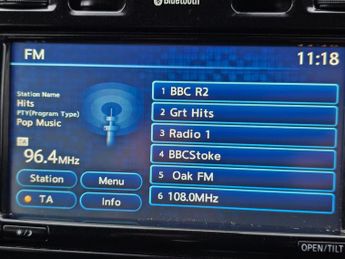 Nissan Leaf 24kWh Acenta+ Hatchback 5dr Electric Auto (107 bhp)