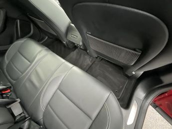 Jaguar I-Pace R-DYNAMIC HSE BLACK