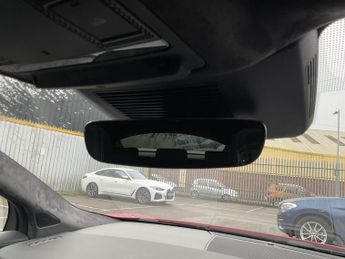 Jaguar I-Pace R-DYNAMIC HSE BLACK