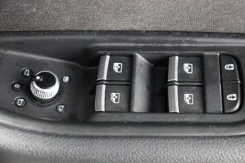 Audi A4 Avant 2.0 TDI 30 Technik S Tronic Euro 6 (s/s) 5dr