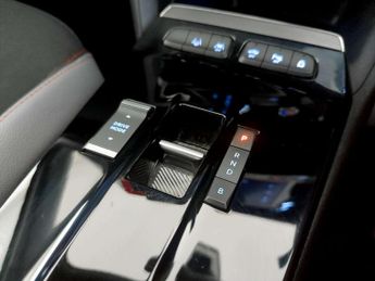 Vauxhall Mokka Electric 50kWh SRi Premium SUV 5dr Electric Auto (136 ps)