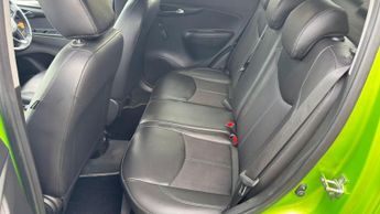 Vauxhall Viva 1.0i SL Euro 6 5dr