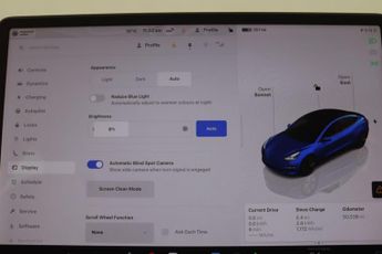 Tesla Model 3 Standard Range Plus Auto RWD 4dr