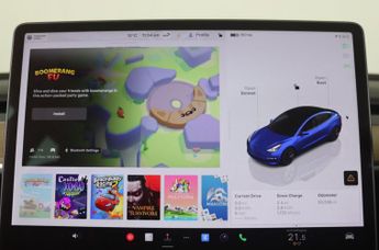 Tesla Model 3 Standard Range Plus Auto RWD 4dr