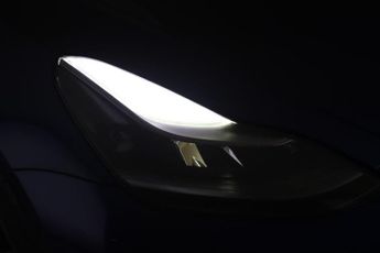 Tesla Model 3 Standard Range Plus Auto RWD 4dr