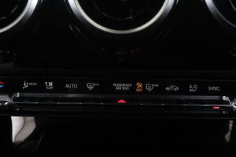 Mercedes-Benz A Class 1.3 A200 AMG Line 7G-DCT Euro 6 (s/s) 5dr