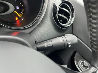 Renault Captur 1.5 dCi Dynamique S MediaNav EDC Euro 5 5dr