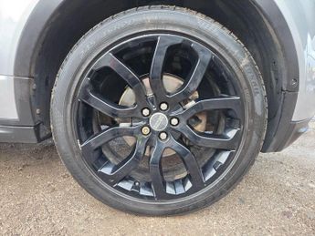 Land Rover Range Rover Evoque 2.2 SD4 Dynamic Auto 4WD Euro 5 5dr