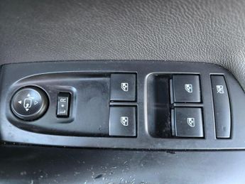 Vauxhall Astra 1.6 CDTi BlueInjection Elite Nav Auto Euro 6 5dr