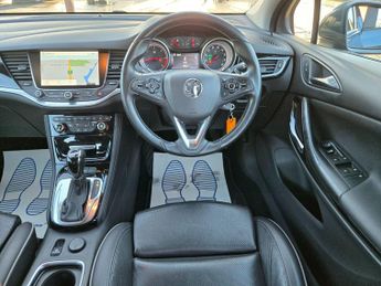 Vauxhall Astra 1.6 CDTi BlueInjection Elite Nav Auto Euro 6 5dr