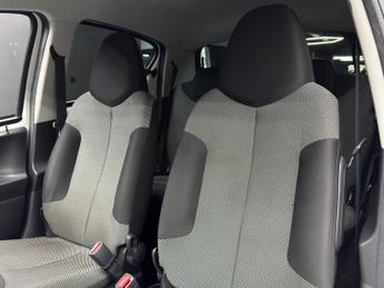 Toyota AYGO 1.0 VVT-i Move MultiMode Euro 5 5dr