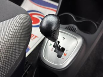 Toyota AYGO 1.0 VVT-i Move MultiMode Euro 5 5dr