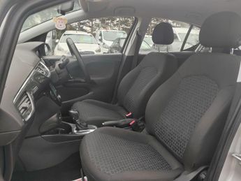 Vauxhall Corsa 1.4i ecoTEC Design Hatchback 5dr Petrol Auto Euro 6 (90 ps)