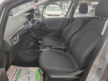 Vauxhall Corsa 1.4i ecoTEC Design Hatchback 5dr Petrol Auto Euro 6 (90 ps)