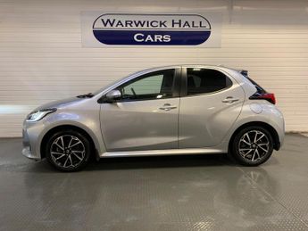 Toyota Yaris 1.5 VVT-h Design E-CVT Euro 6 (s/s) 5dr